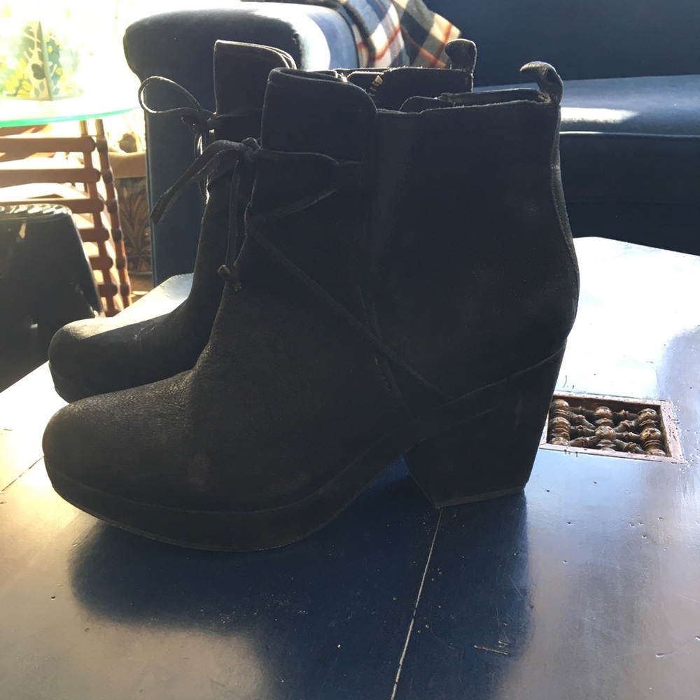 Eileen Fisher Vim Black Nubuck Ankle Bootie LaceUp